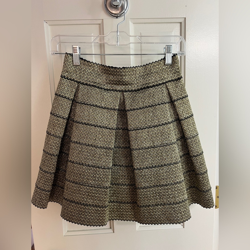 EUC PARKER Metallic Gold and Black Party Event Mini Skirt Holiday New Years